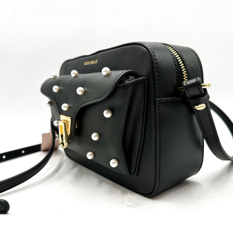 Coccinelle borsa in pelle con perle a tracolla